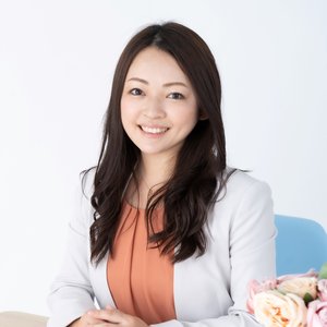 張替 愛